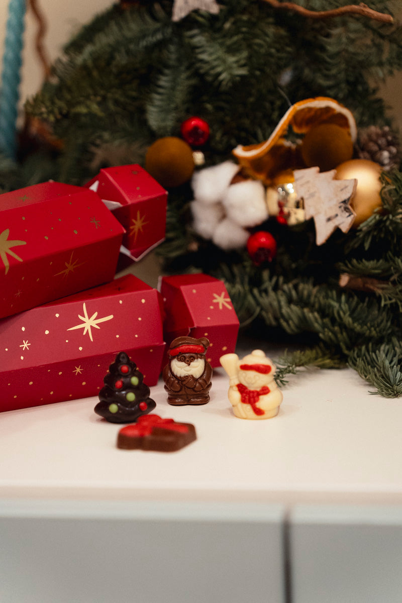 Празничен кракер Daskalidès Black Sea 29.00 лв / 14.83 €