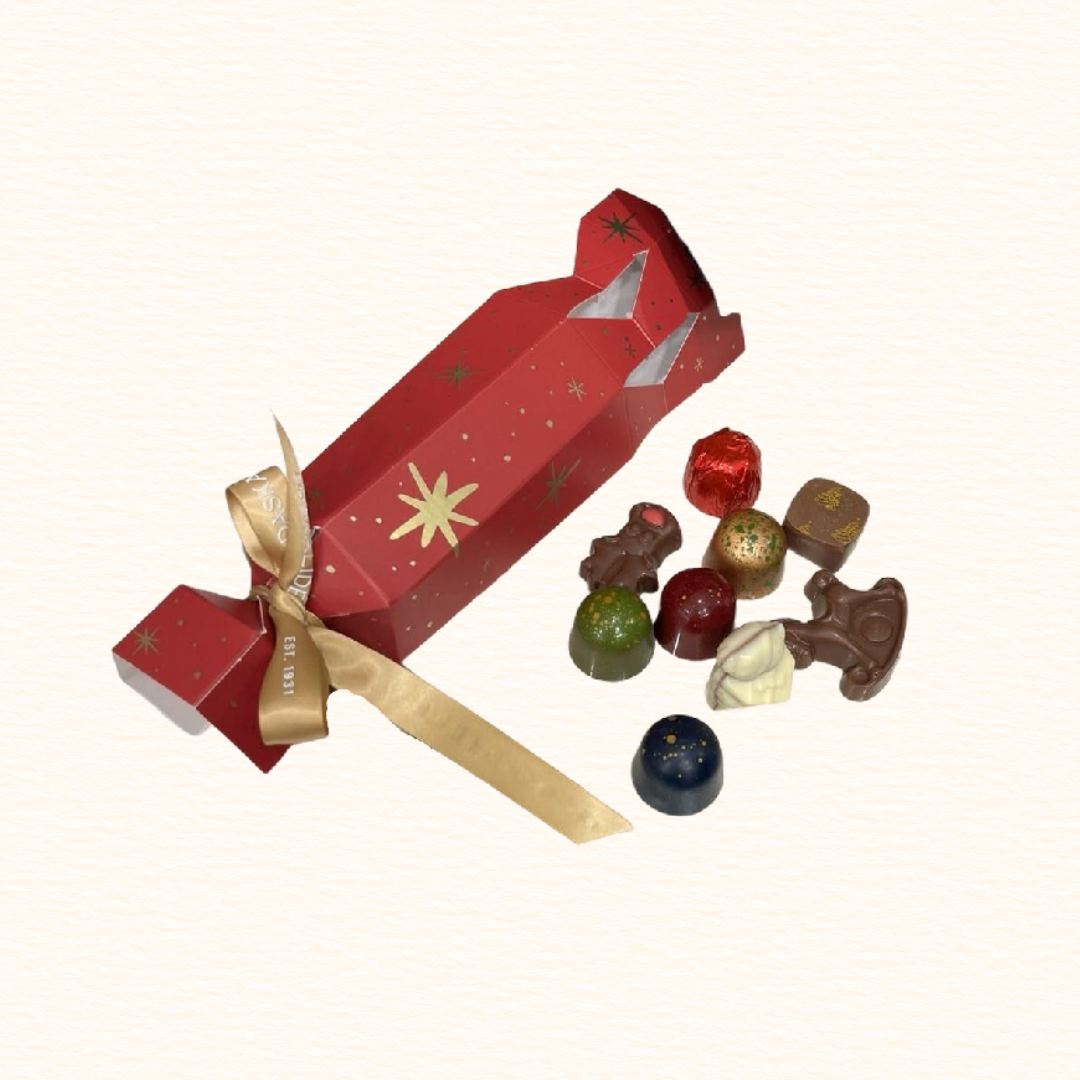 Подаръчен комплект „Подарък за Коледа“ от 4A Naturals с кракер 77.77 лв / 39.76 € ⬇️